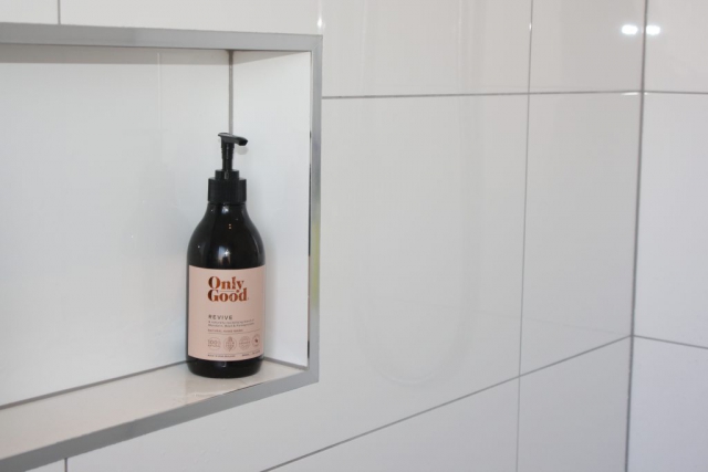 Focal shower recessed soap box detailing the tiles at Bettina Rd